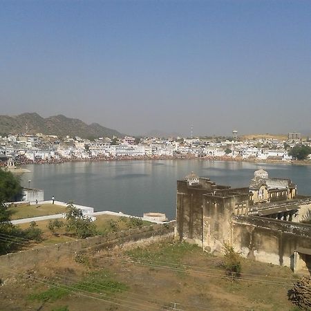 Pushkar Lake Palace Экстерьер фото