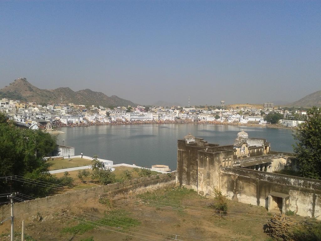 Pushkar Lake Palace Экстерьер фото